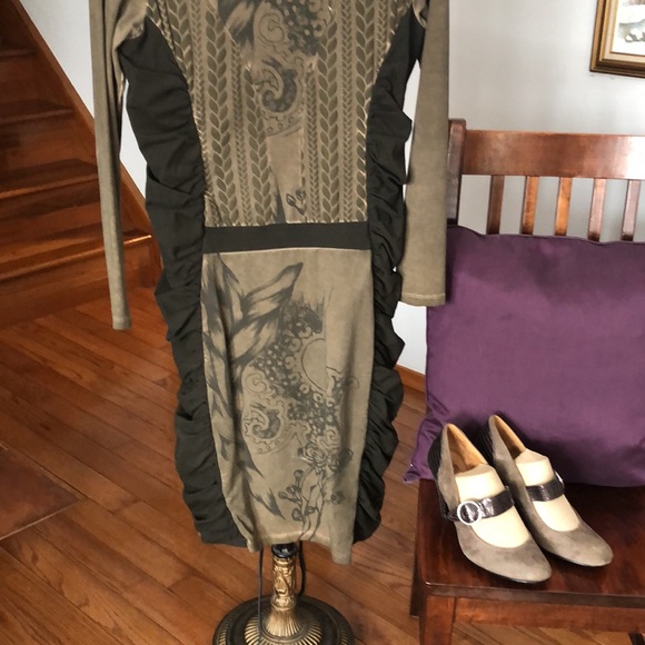 ANVRDIE Angels Never Die Ruched Beaded Dress - Picture 8 of 10